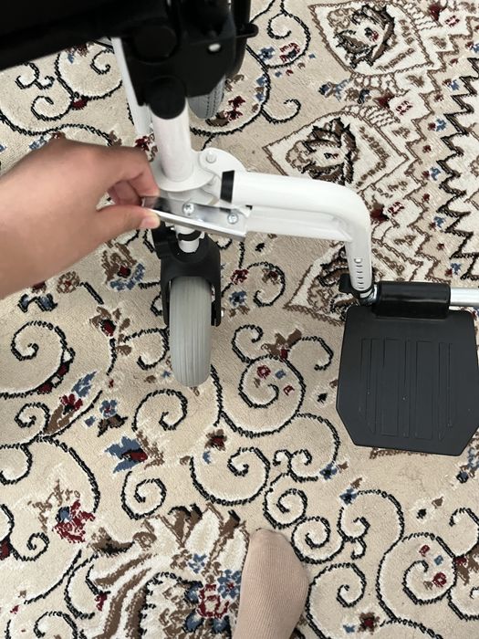 Коляска инвалидный для взрослых