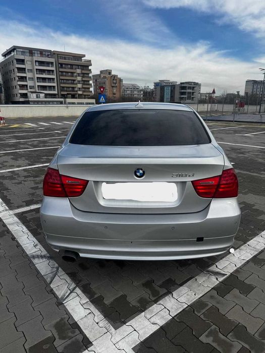 BMW Seria 3 318d