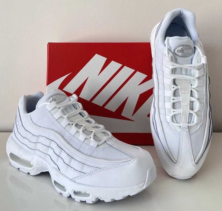 Nike Air Max 95 Triple White (от/до 40-45 номер)
