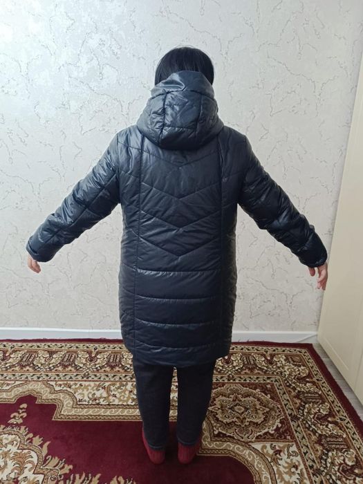 Продам куртку  новую