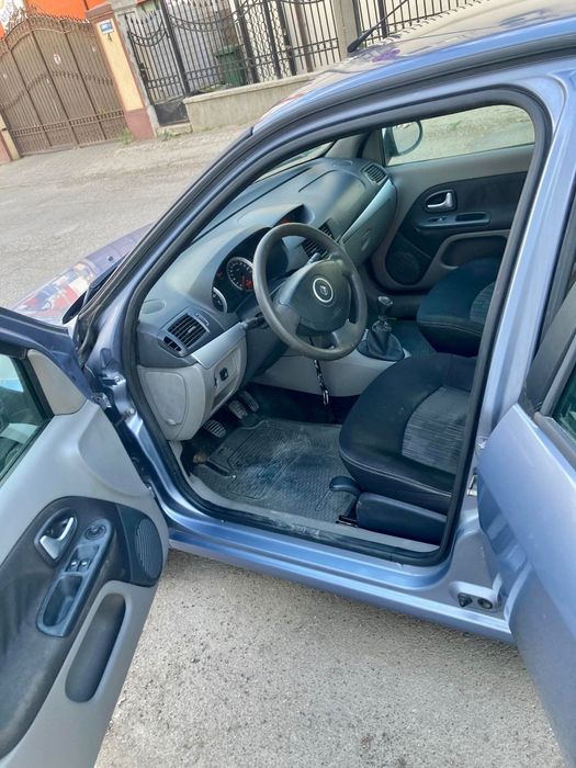 Vând Renault Clio Symbol 1.4+ GPL Fab 2009. (Certificat reținut ...