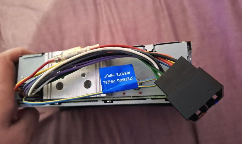 Vând MP3 player auto JVC KD-241,4×50W,USB