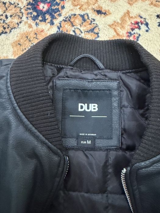 Куртка-бомбер кожаная