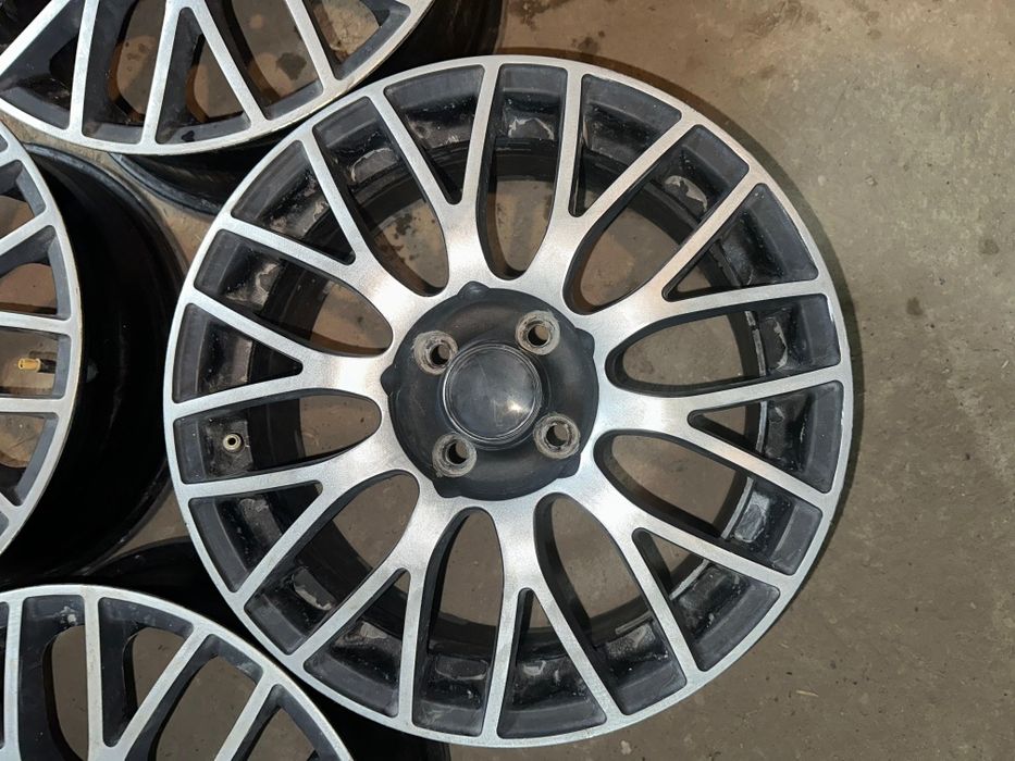 R16 PCD 4* 100 Комплект легкосплавных дисков