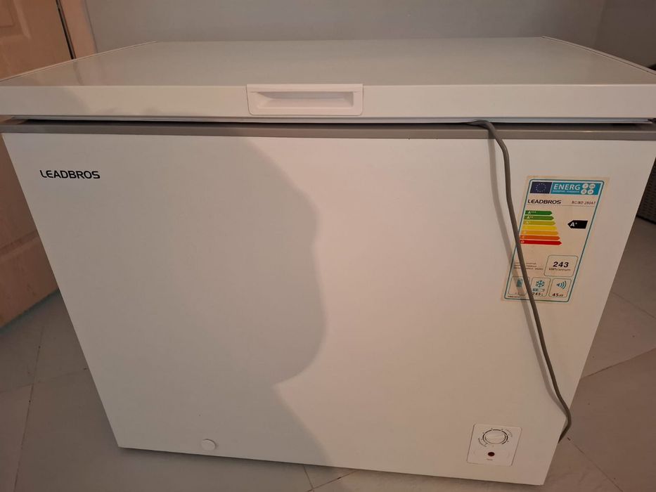 морозильный ларь Leadbros