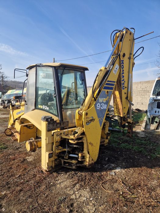 Piese buldoexcavator Komatsu WB93R-2