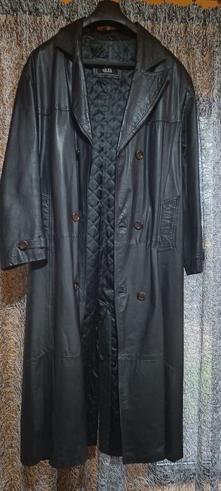 Vând palton piele pentru bărbați