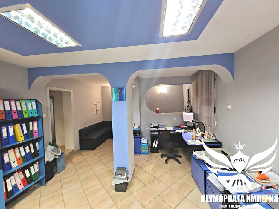 Продава се Тристаен апартамент в Асеновград - 128 кв.м за 852 €/кв.м - Снимка #3