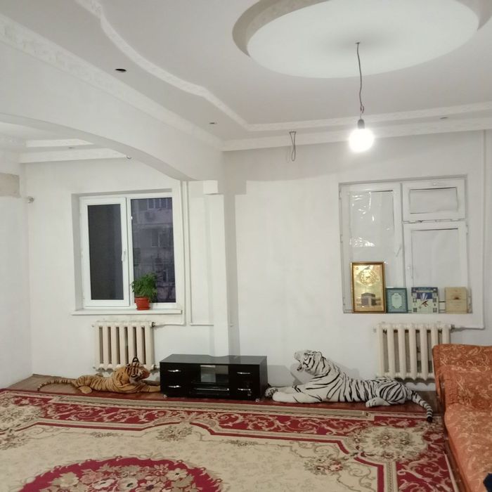 Куйлюк 5 массив. 92м². 4х- комнатная удвоенный зал.