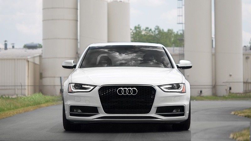 Set grila centrala + grile proiectoare RS look AUDI A4 B8.5 FACELIFT