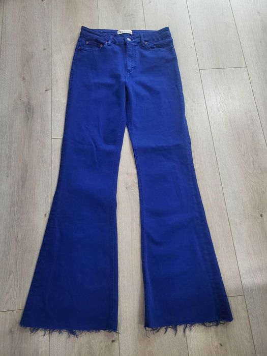 Нови  дънки  ZARA