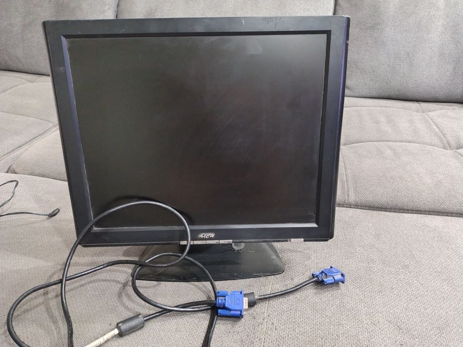 Монитор,продам срочно