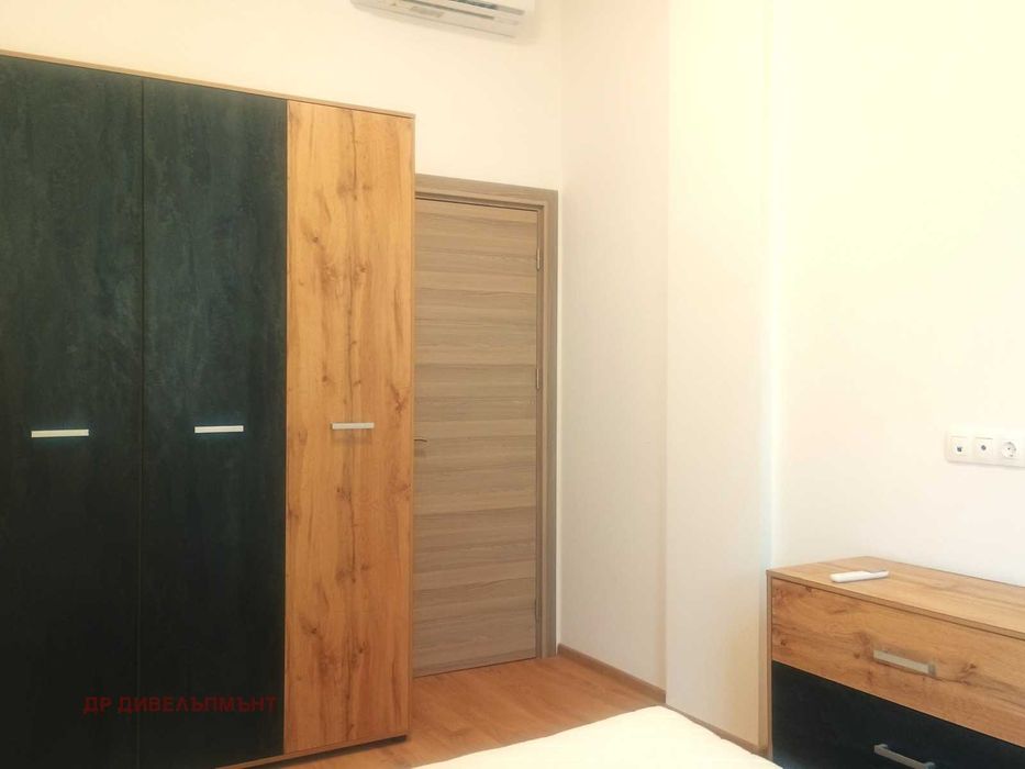 Продава се Тристаен апартамент в София, Овча купел - 105 кв.м за 2094 €/кв.м - Снимка #13