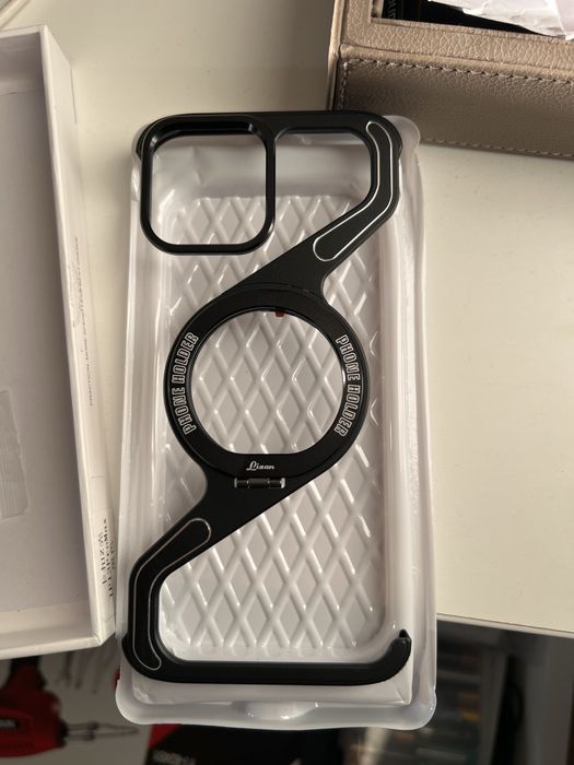 Husa iphone 13pro max  antisoc noua