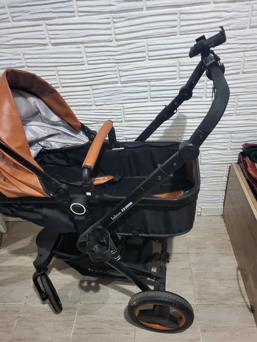 Продам детскую коляску Belecoo