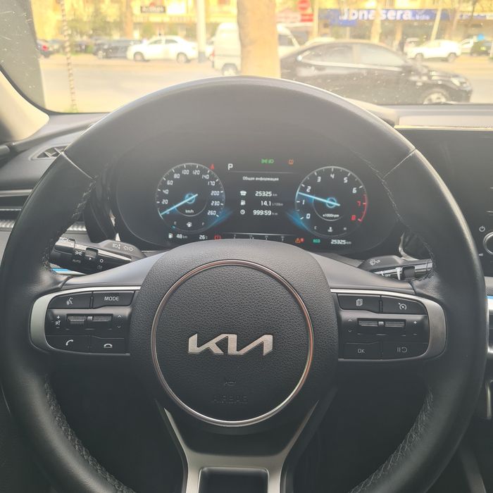 Kia k5 avtomat 2023