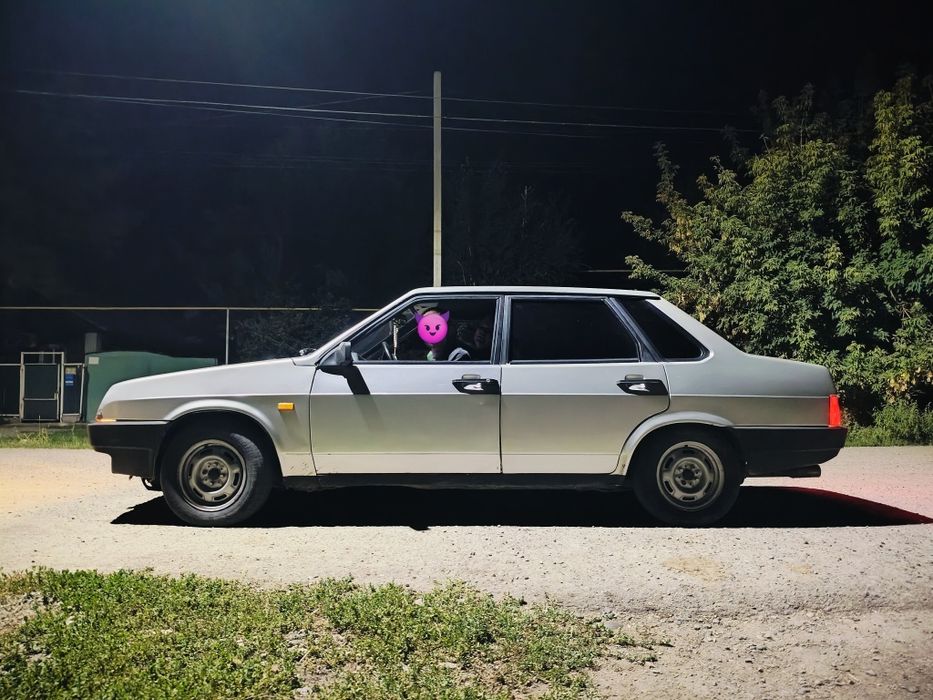 продам ваз  21099