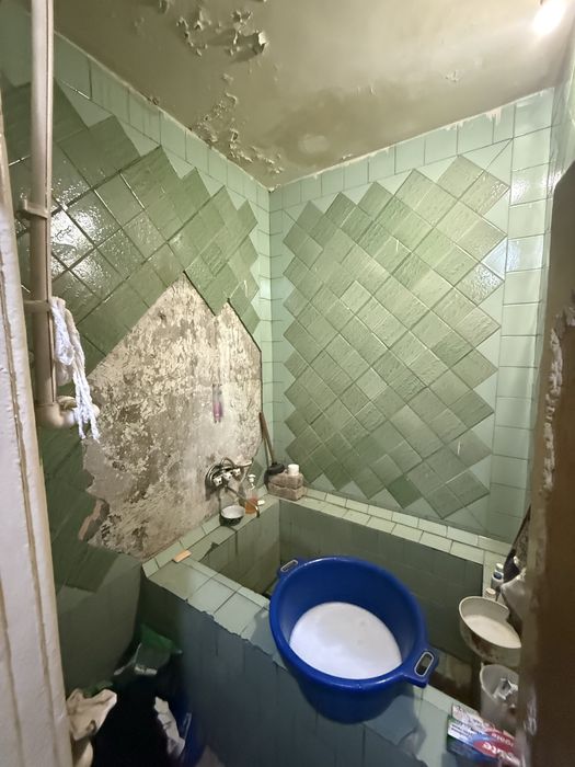 Продам 1 комнатная квартира Куйлюк массив 3 Напротив Корзинка Мирабад