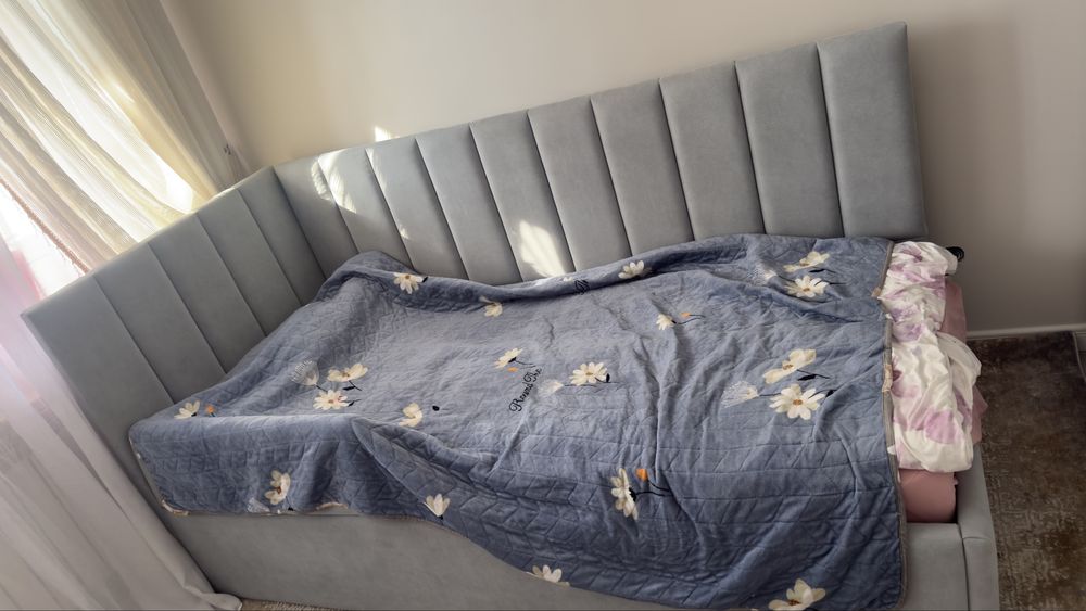 Продам кровать отличным состояние