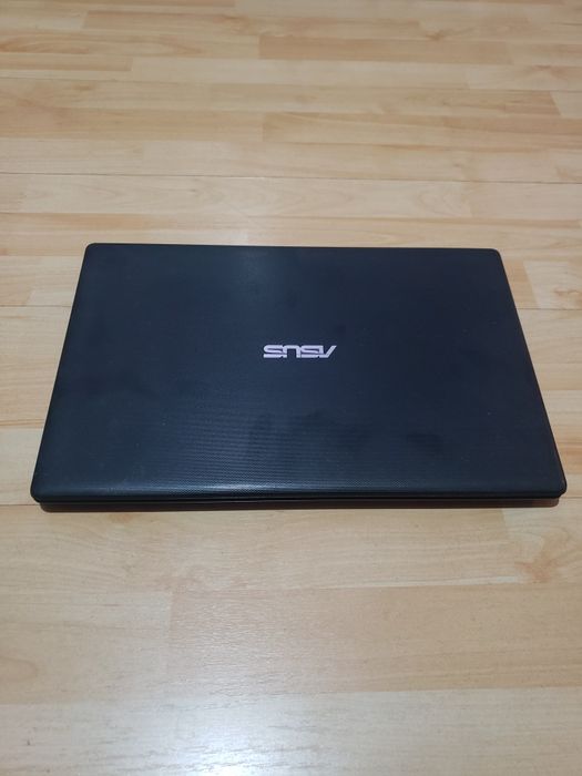 ASUS X551M/128GB SSD/4GB RAM/Intel Celeron 1.86 GHz