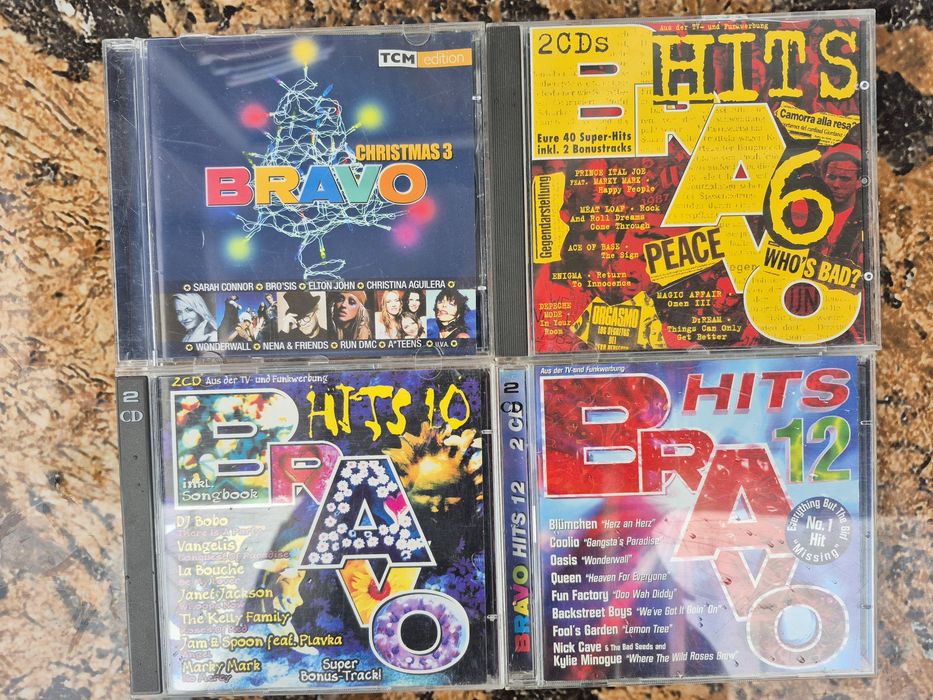 Vând 23 CD muzica usoara mixta Bravo artisti internationalii

- Tot