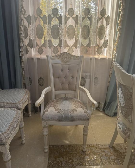 Продаются стулья