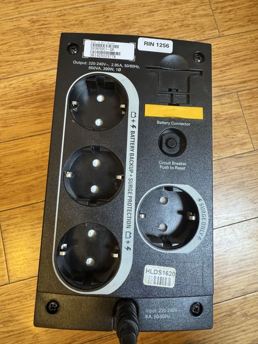 UPS Schneider Electric Back-UPS 650