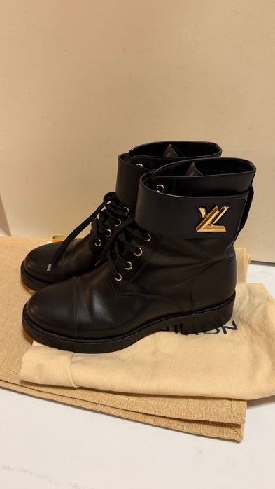 Боти Louis vuitton оригинални с касова бележка - много добро състояние