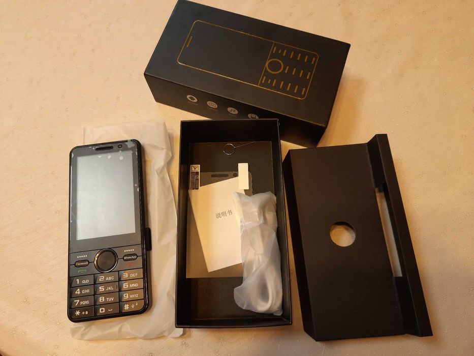 Смарт Телефон Servo F25 Pro – Android , 4G, GPS, с копчета и тъчскрийн