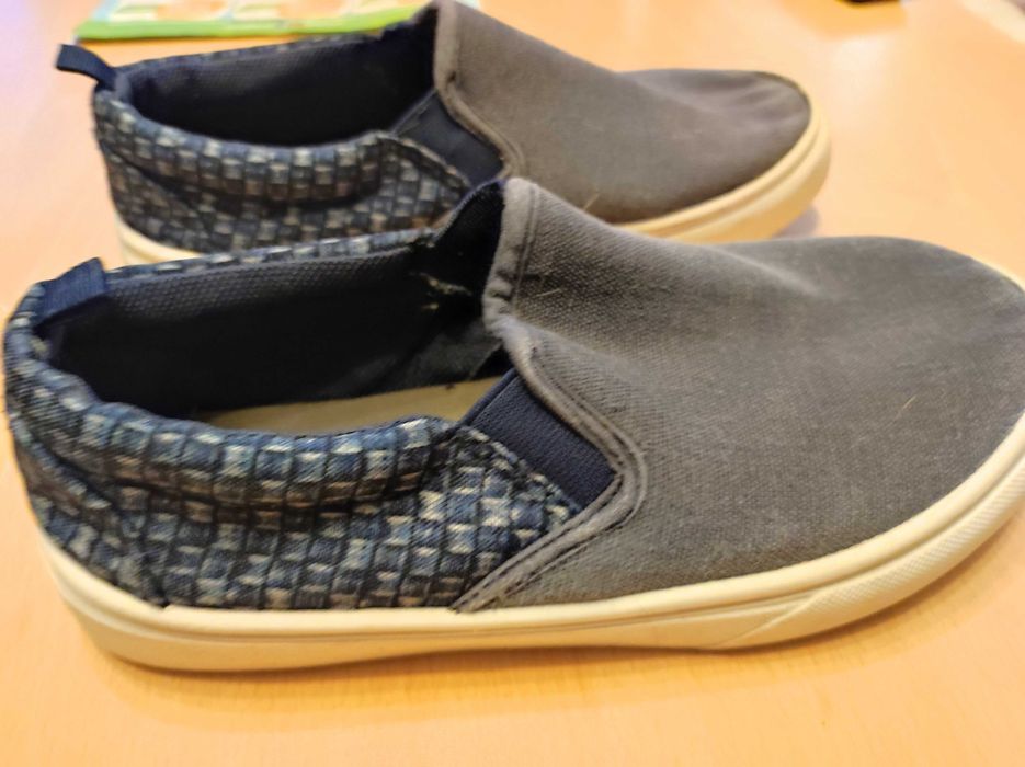 Детски пролетно летни обувки