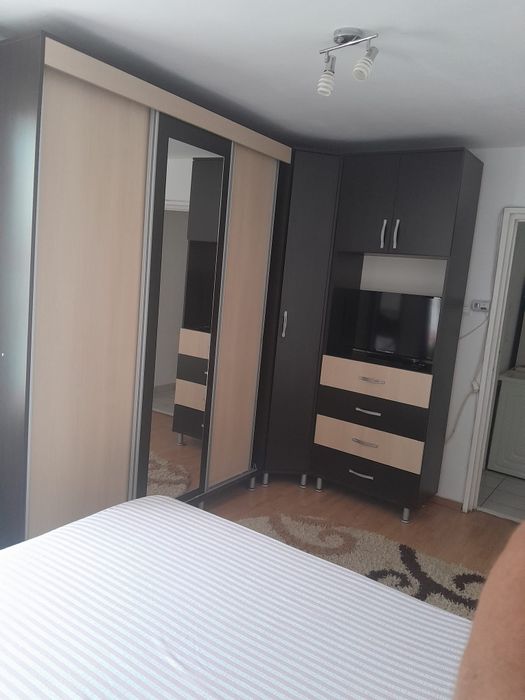 Inchiriez Apartament 2 camere