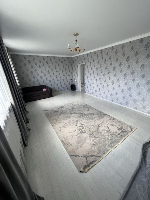 Продам дом в центре рауана