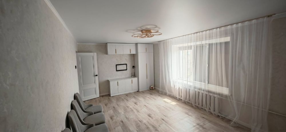 Продам 4х комнатную квартиру