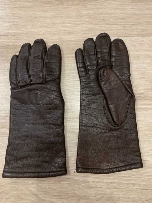 Кожени ръкавици на завод "Велур" Ловеч - мъжки и дамски