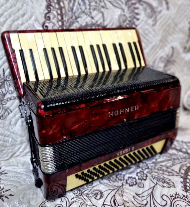 Acordeon  Hohner Verdi 2 Sita 80 Basi