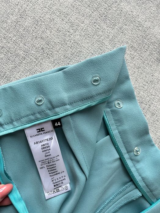 Нови рокли Massimo Dutti S размер, Elisabetta Franchi L размер