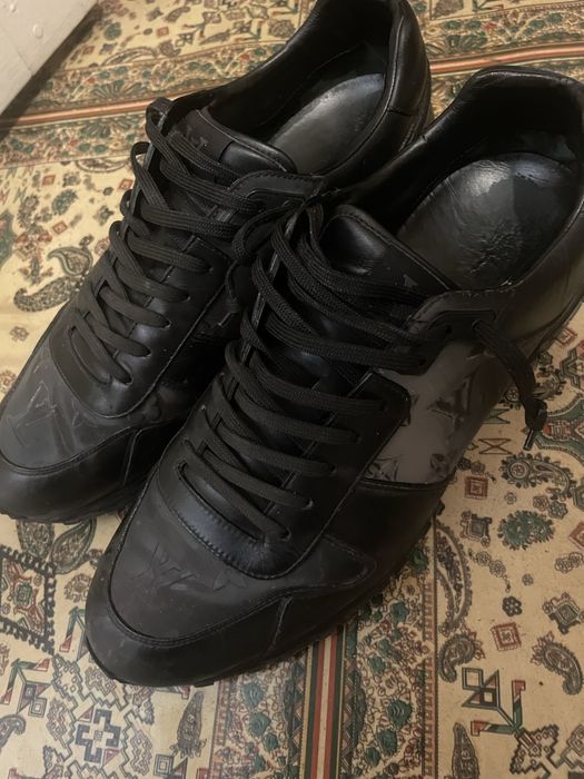 обменяю кроссовки луи витон на мужские наручные часы