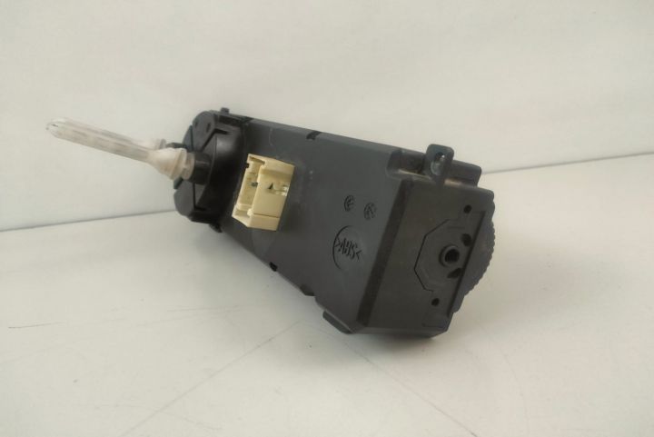 Panou comanda aer conditionat Mercedes Cod 2108300185 2108300185 Merc