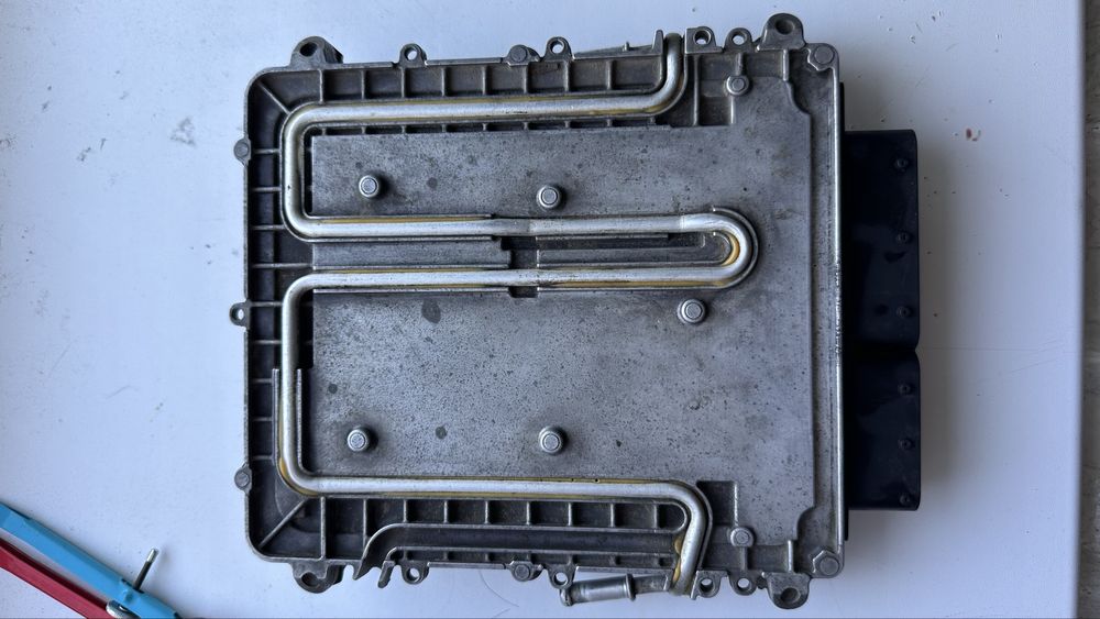 ЭБУ от cls350 M272 CGI