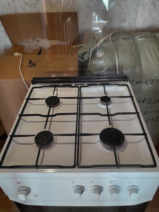 Газ плита продам