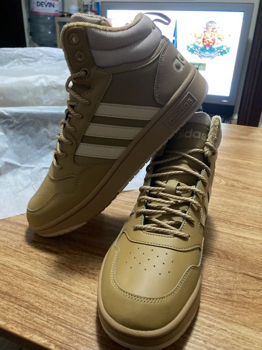Мъжки оригинални маратонки Adidas Hoops 3.0 Mid Wtr