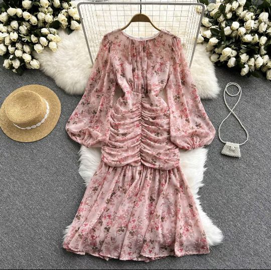 Продам очень нежное платье