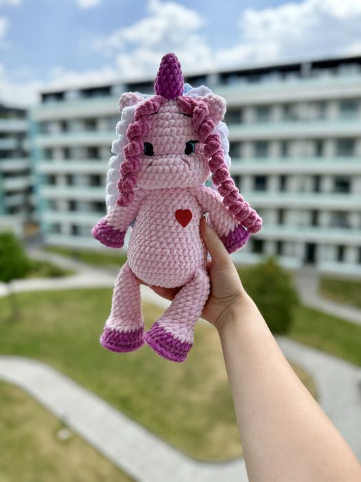 Jucarii crosetate manual