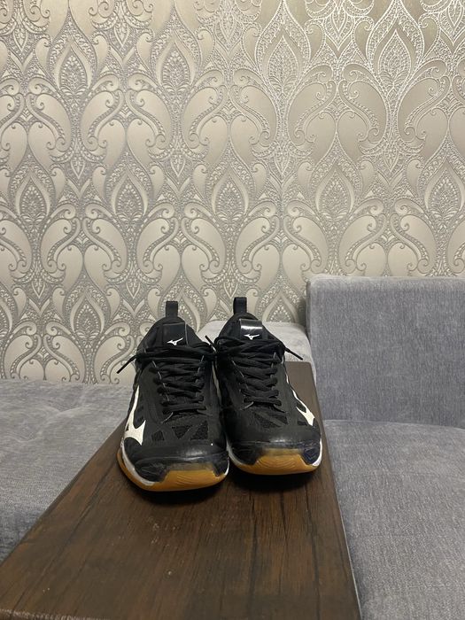 Mizuno кроссовки