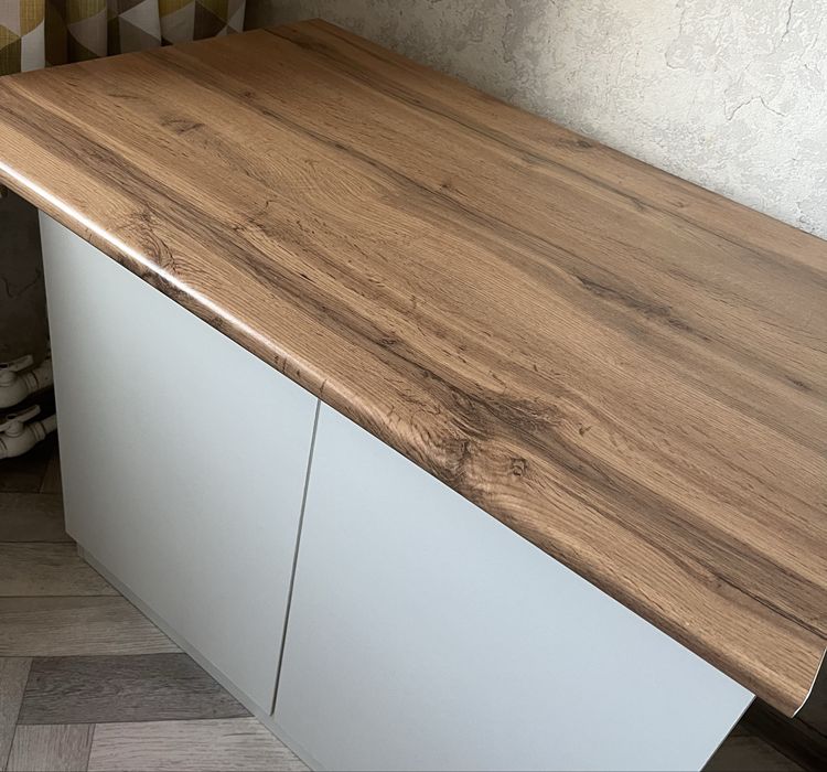 Срочно прадам шкаф