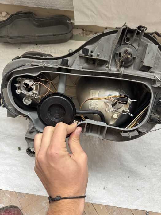 Оригинален фар Мерцедес Е300 Mercedes W210