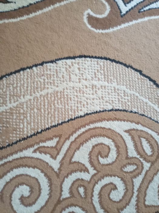 бу ковер 2/3 отличном состояний