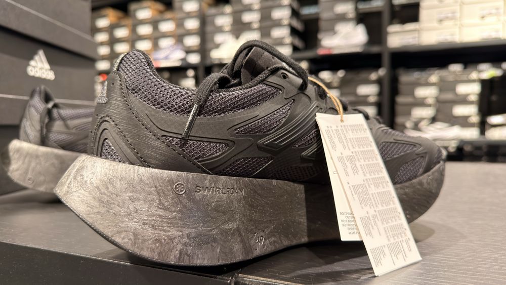 Adidas Adizero Aruku Black originali , cutie ( nr 42 )