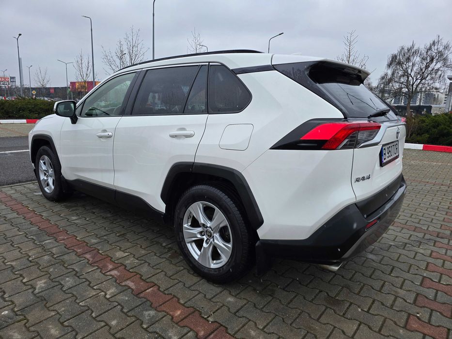 Toyota RAV4 2.0 VVT-iE Dynamic CVT AWD