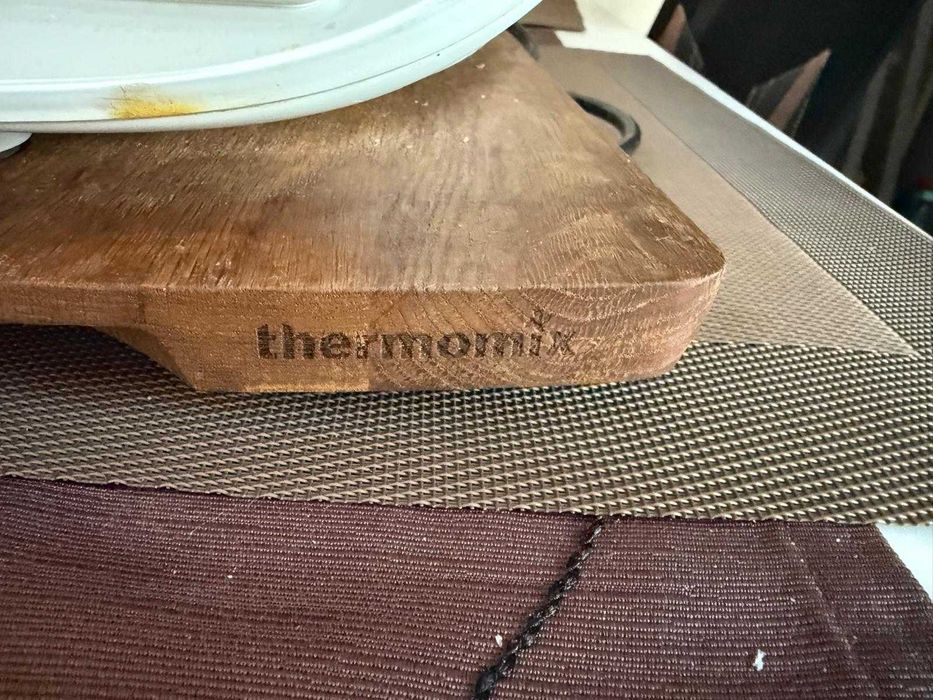 Thermomix TM6 Vorwerk – Stare impecabilă + Blat lemn original (Predare personală Cluj)